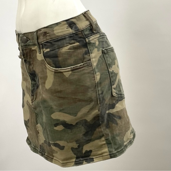 R13
Camouflage Denim Mini Skirt Made in Italy - Picture 8 of 13